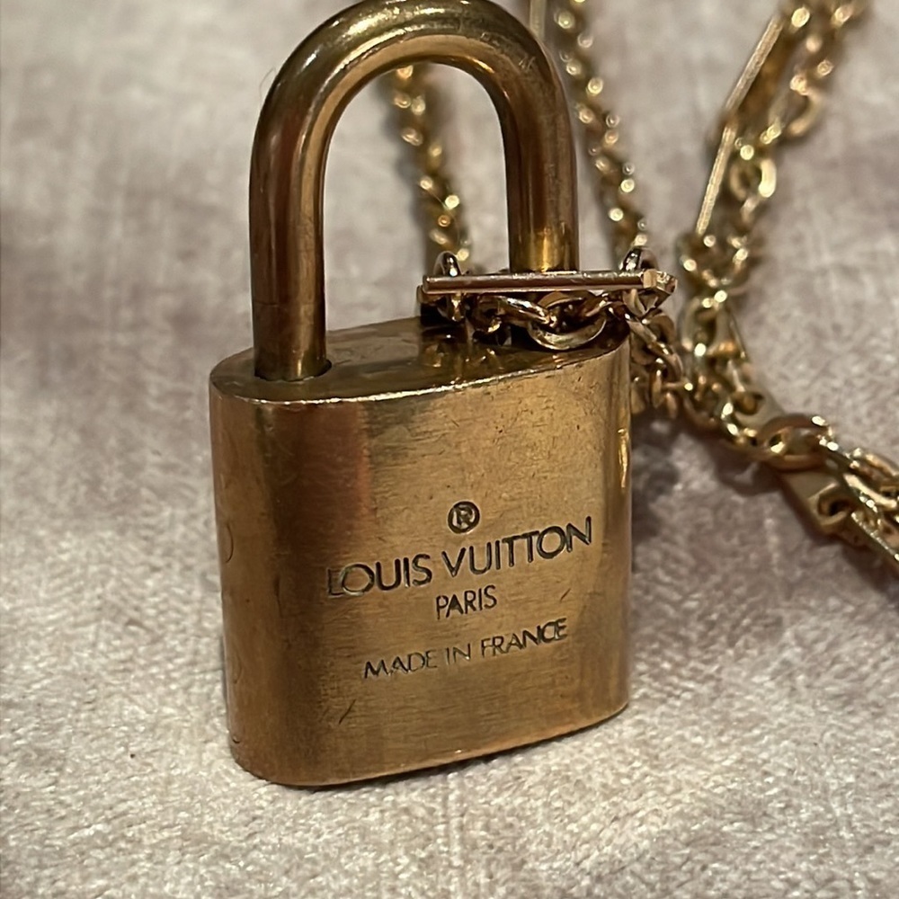 Louis Vuitton Lock Necklace - Picture 6 of 9